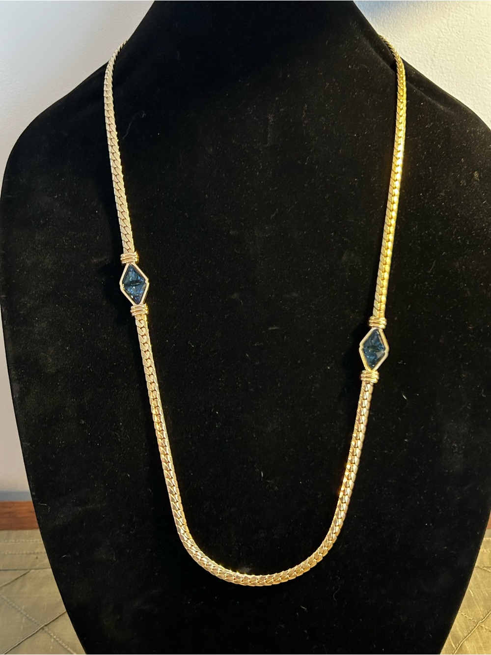 VTG Rare SAL Swarovski Dark Blue Crystal Station Long Gold Chain Necklace 28”